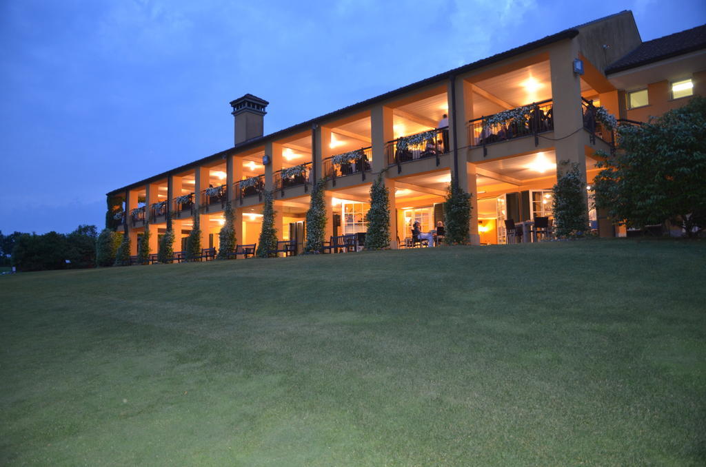 Golf Hotel Castelconturbia Agrate Conturbia Exteriér fotografie